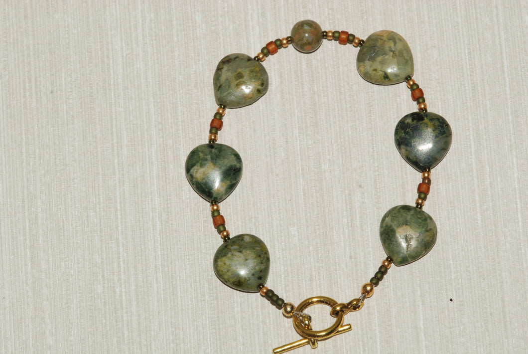 Rhyolite Bracelet with heart-shaped beads