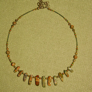 Rhyolite Necklace with drops - N6001